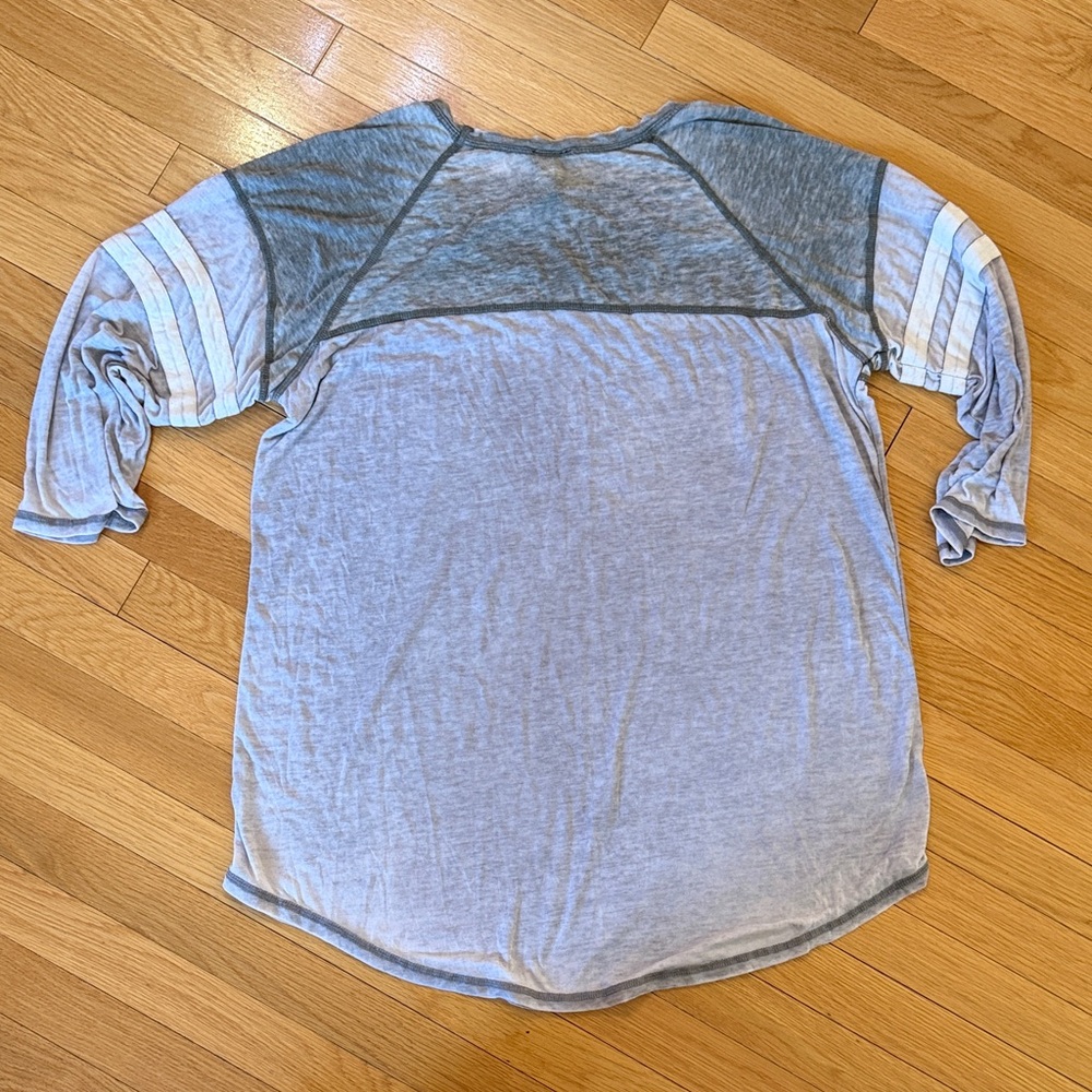 Torrid Gray and Green Casual Top - Picture 4 of 5